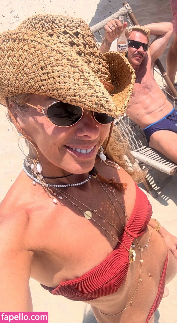 Adriane Galisteu / galisteuoficial Nude Leaked OnlyFans Photo #498