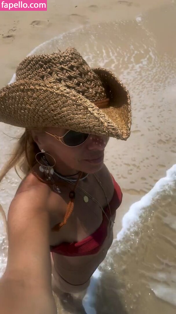 Adriane Galisteu / galisteuoficial Nude Leaked OnlyFans Photo #503