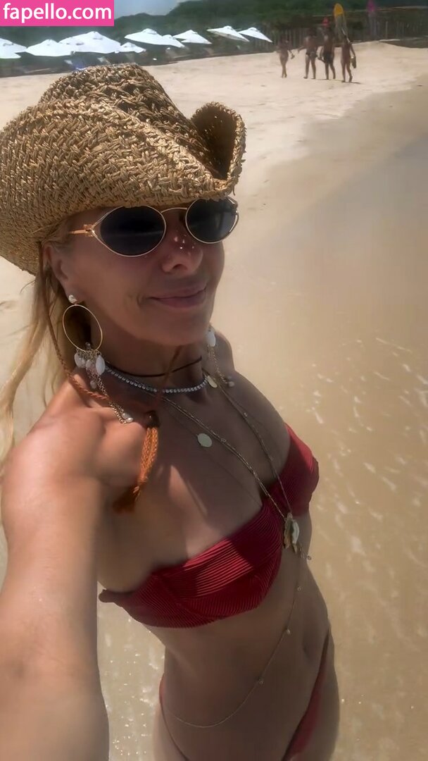 Adriane Galisteu / galisteuoficial Nude Leaked OnlyFans Photo #504