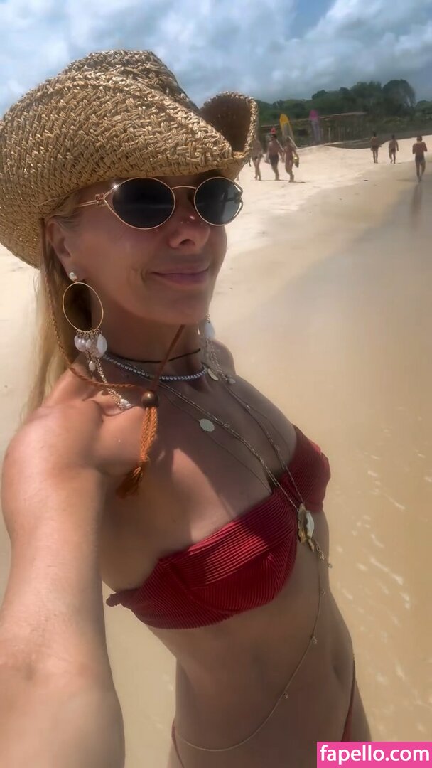 Adriane Galisteu / galisteuoficial Nude Leaked OnlyFans Photo #505