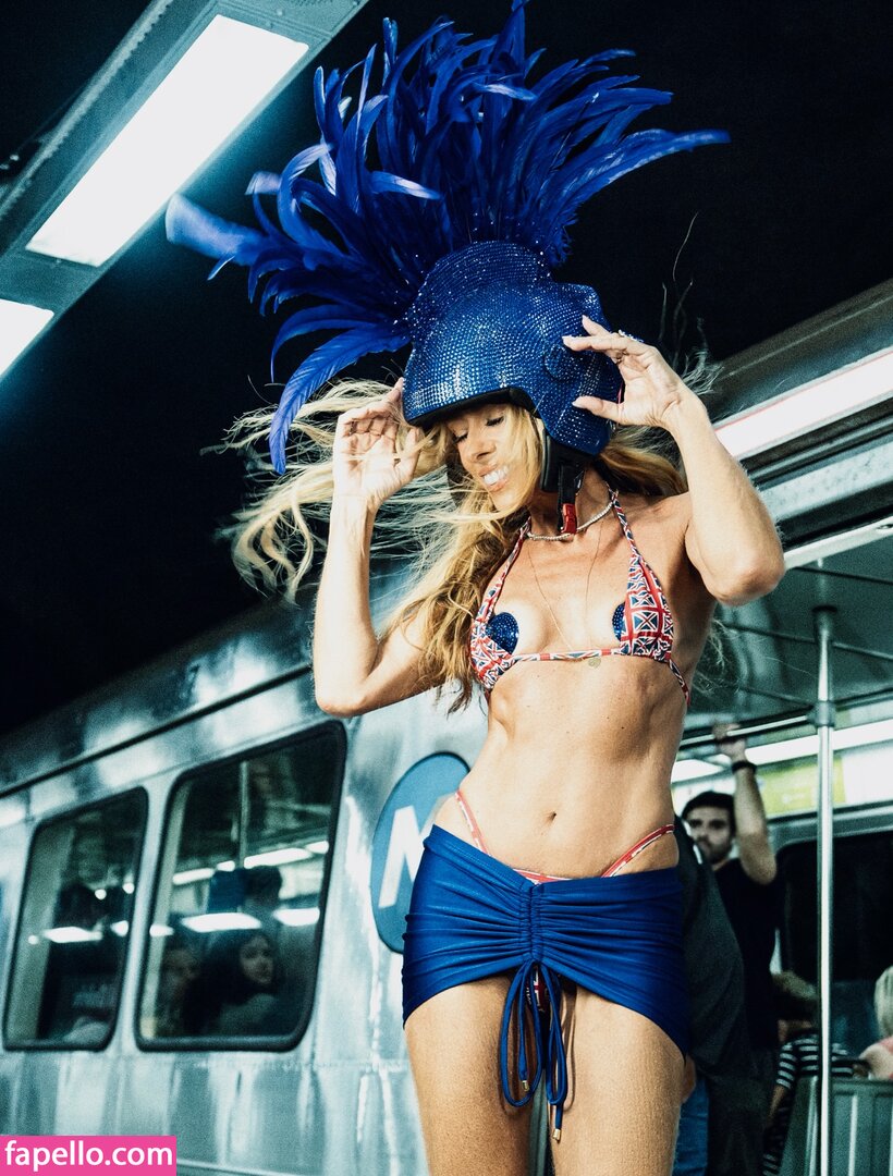 Adriane Galisteu / galisteuoficial Nude Leaked OnlyFans Photo #551