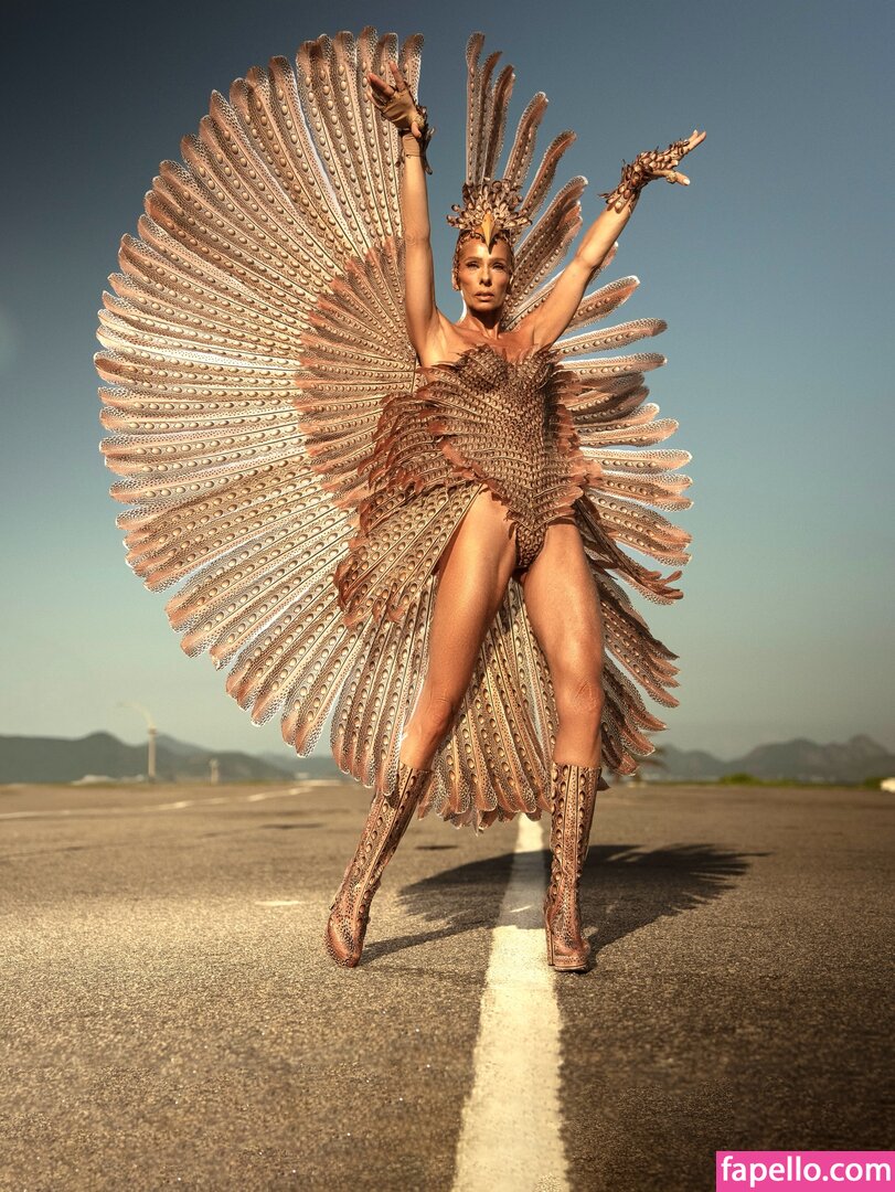 Adriane Galisteu / galisteuoficial Nude Leaked OnlyFans Photo #589