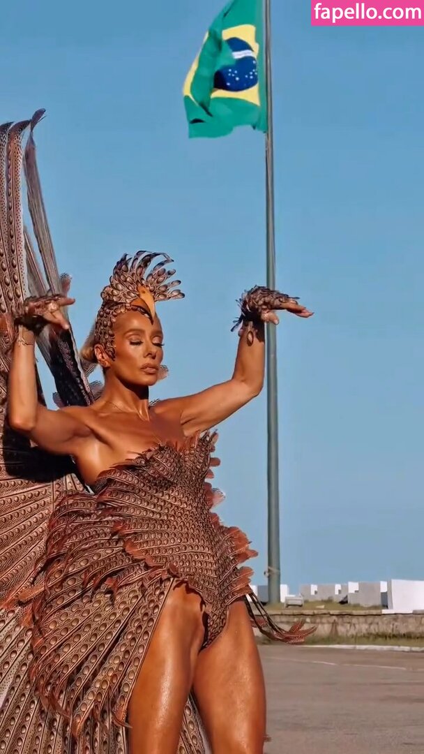 Adriane Galisteu / galisteuoficial Nude Leaked OnlyFans Photo #593