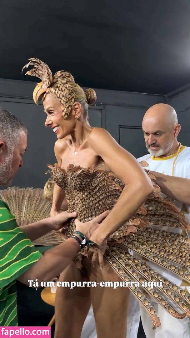 Adriane Galisteu / galisteuoficial Nude Leaked OnlyFans Photo #605