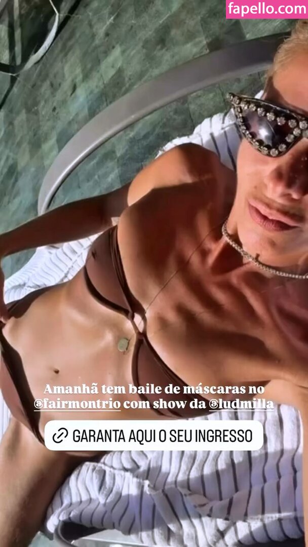 Adriane Galisteu / galisteuoficial Nude Leaked OnlyFans Photo #657