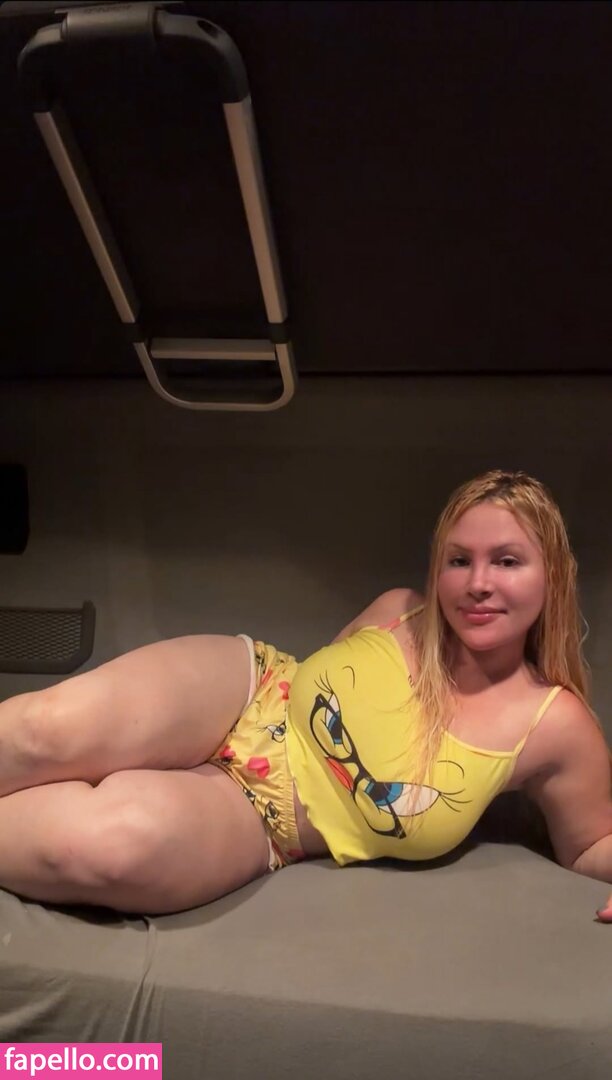 Aline FÜtcher Ouriques