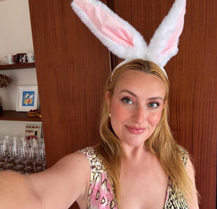 Amelia Dimoldenberg #857