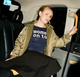 Amelia Dimoldenberg #858