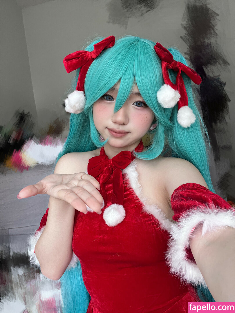 _14r2du - Fen fen 芬芬 / bb_14nn Nude Leaked  Photo #2