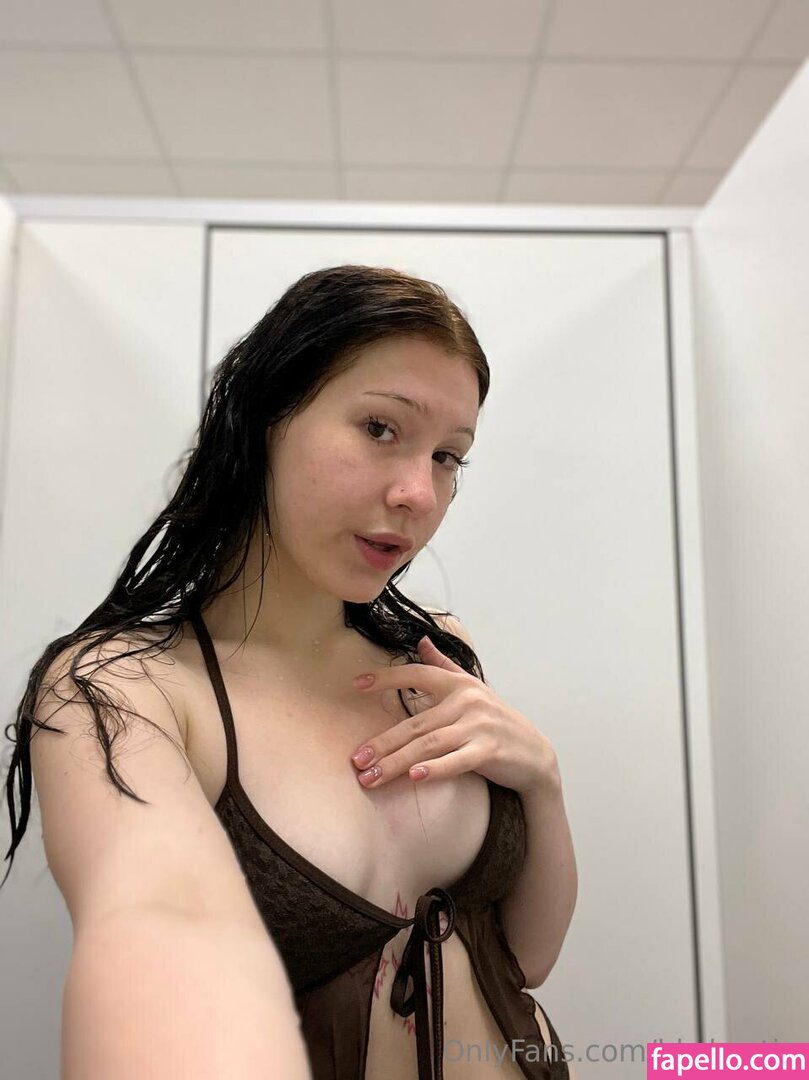 bb_bestie / bbbestie Nude Leaked OnlyFans Photo #2