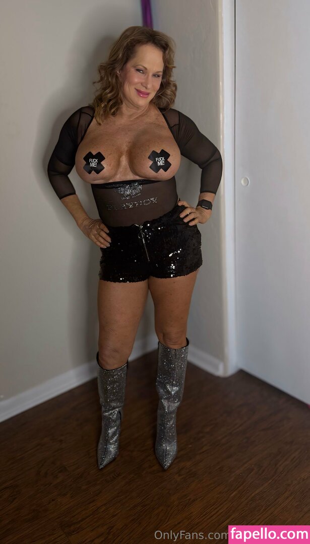 bbcloveslana / withloveleena Nude Leaked OnlyFans Photo #328