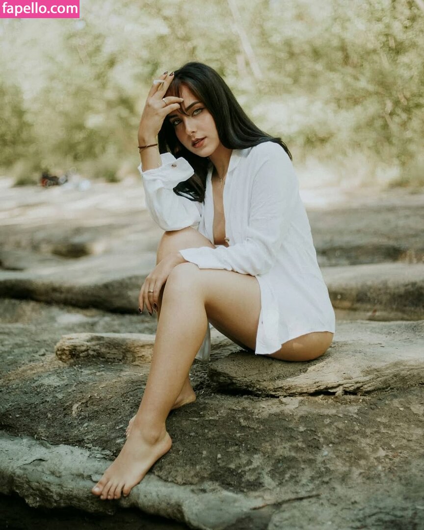 bbeeuuzz Nude Leaked OnlyFans Photo #10