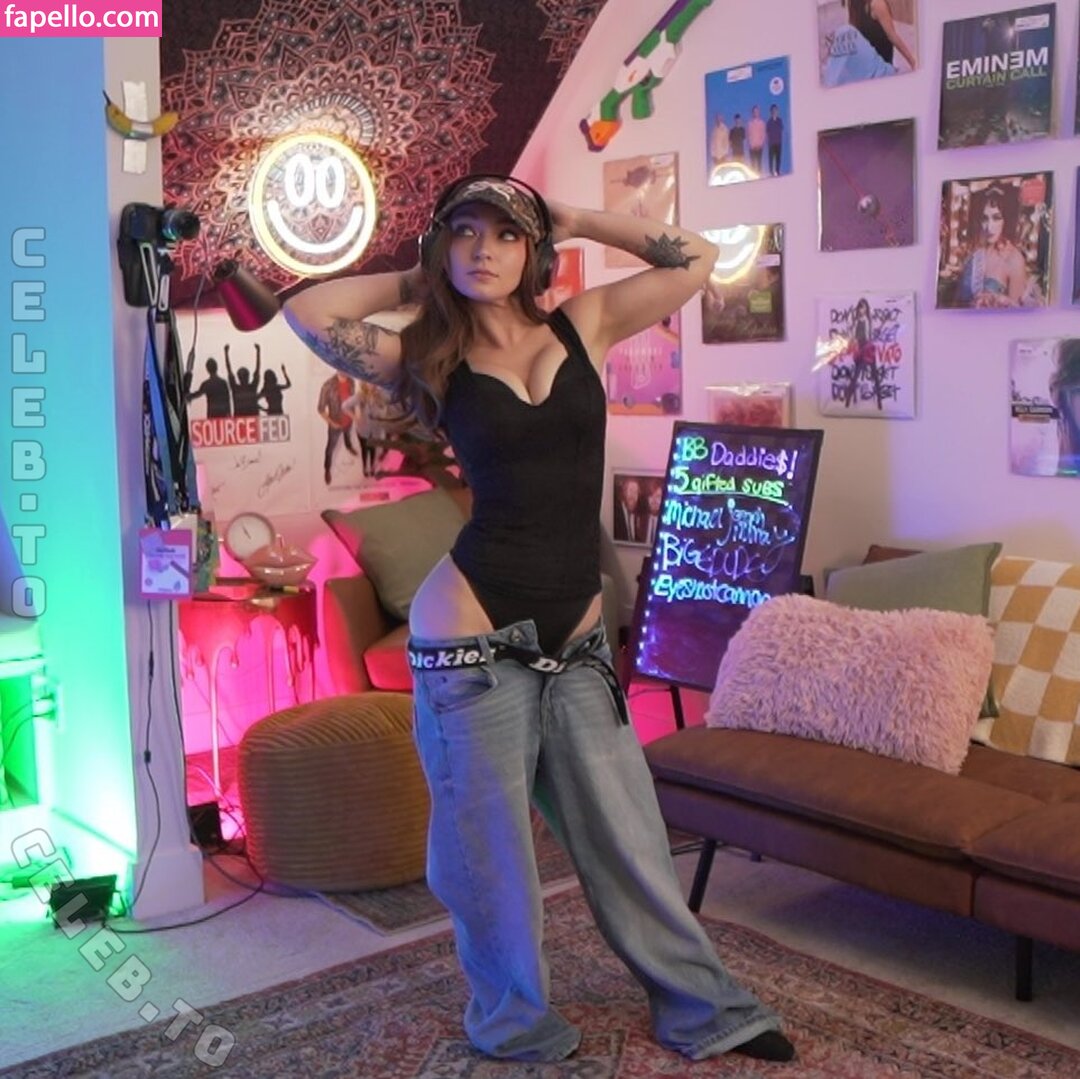 BBjess / bbjessTTV Nude Leaked  Photo #16