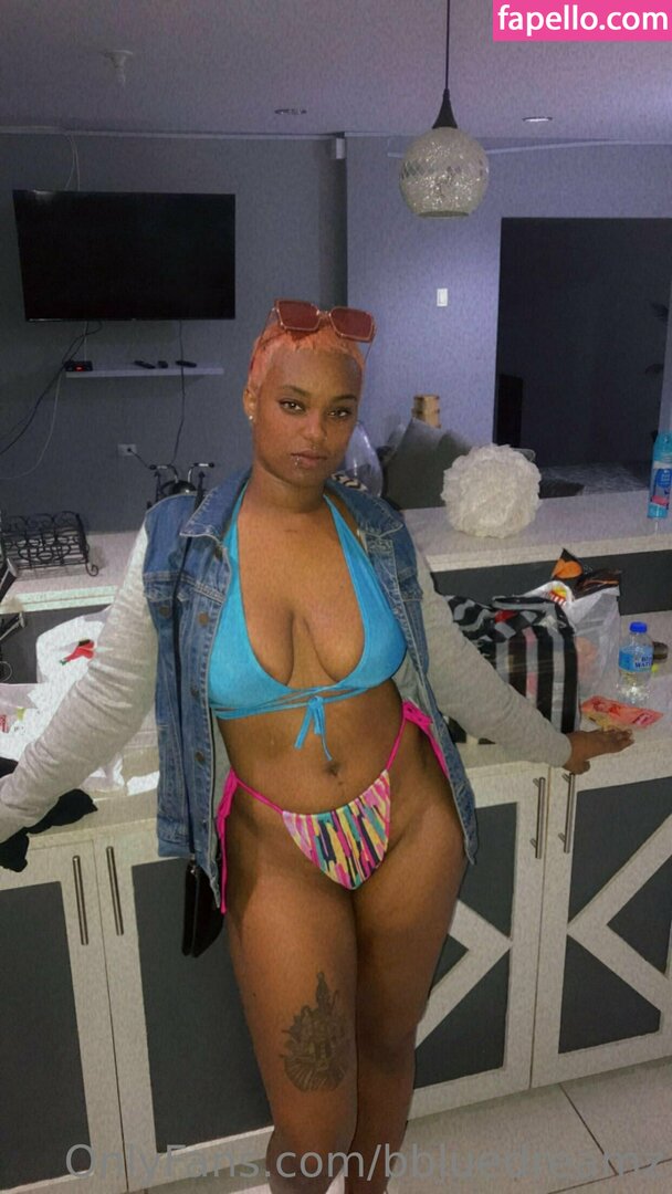 bbluedreamz Nude Leaked OnlyFans Photo #23