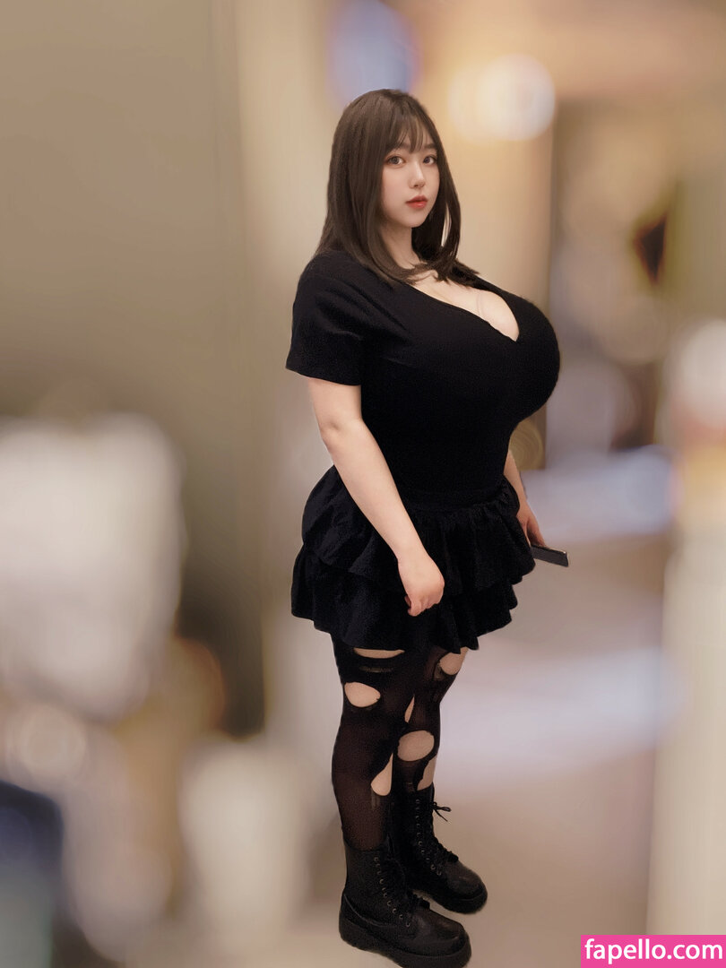  / BeBe / bbpigbbbb / bbpigbebe / zzabbybaby / ベベ / 比比 Nude Leaked OnlyFans/Patreon Photo #303