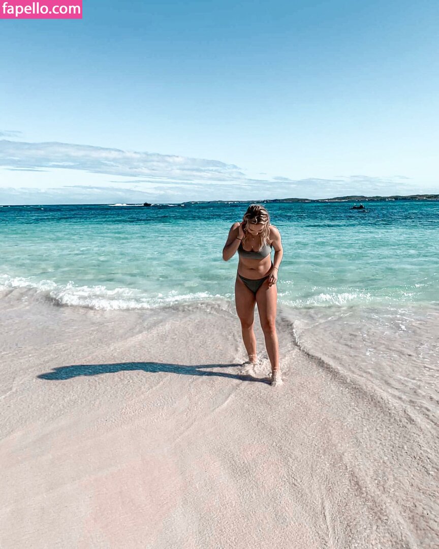 Bbrittzzz / breezy_bbls Nude Leaked OnlyFans Photo #4