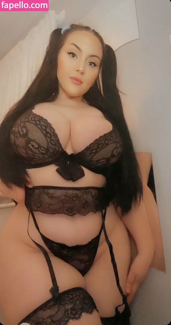 amyymarie118 / bbw_emiixox / bbwemx Nude Leaked OnlyFans Photo #1
