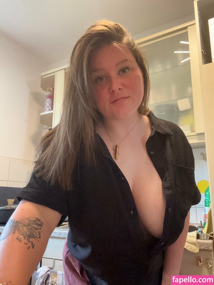 BBW / bbw_layla / chubby / curvy ladies / embersweetsvip / monafaith / norarosejeanxx / vichotflix Nude Leaked OnlyFans Photo #8