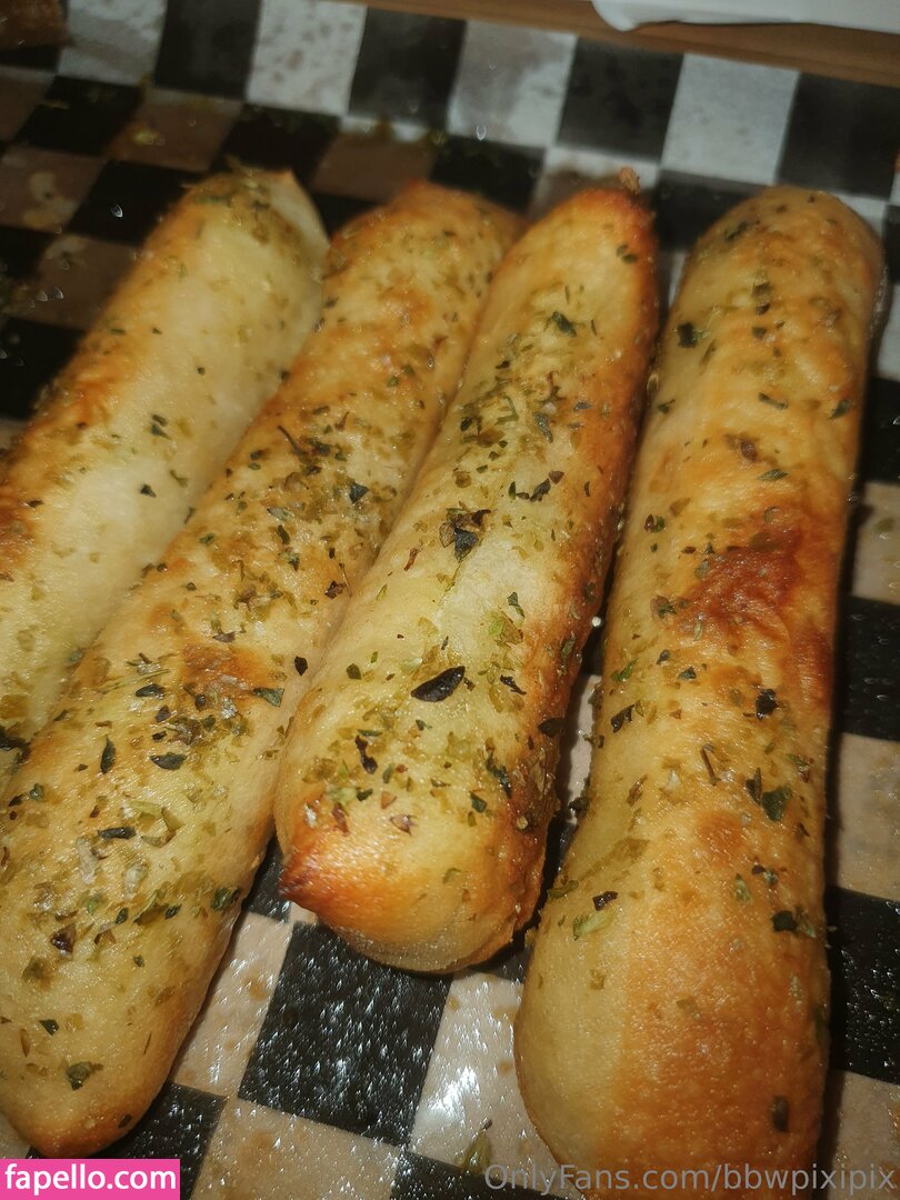 bbw_pixipix / bbwpixipix Nude Leaked OnlyFans Photo #3