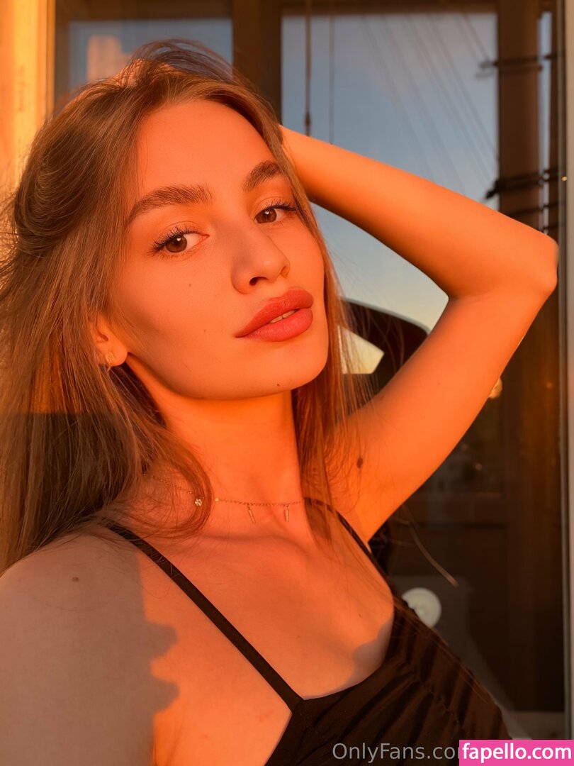 bbyadell / bbyadell_ Nude Leaked OnlyFans Photo #9