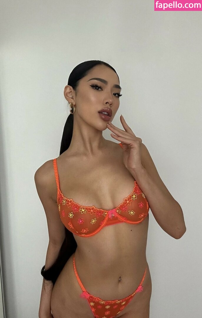 Amberly yang / Bbyambi / ambi_baby / ambie Nude Leaked OnlyFans Photo #5