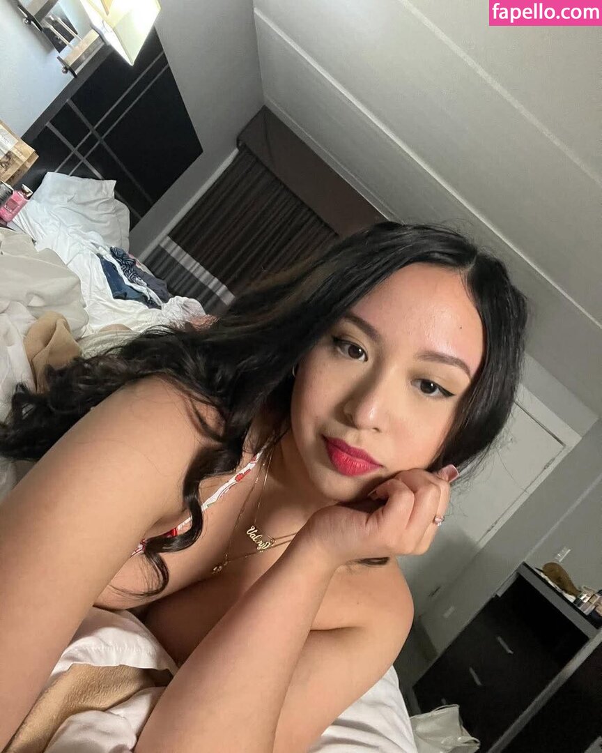 Bbygloo / Val Gomez Nude Leaked  Photo #1