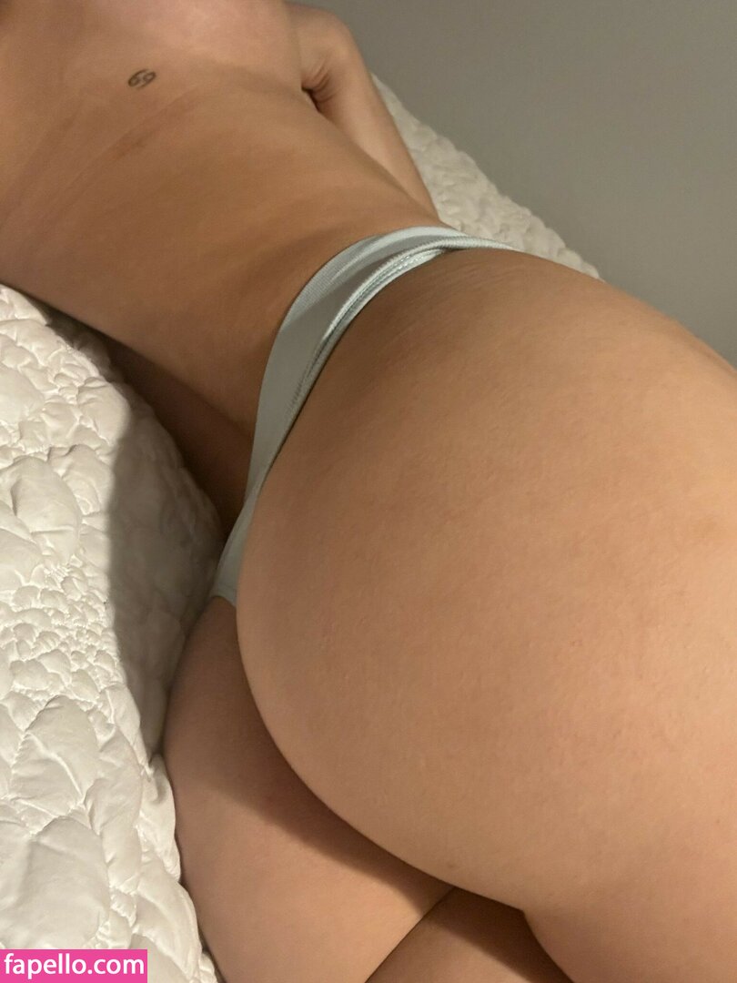 bbyguerita / bbygueritaa / brygitaa Nude Leaked OnlyFans Photo #13