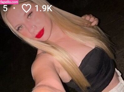 Blonde Coraline