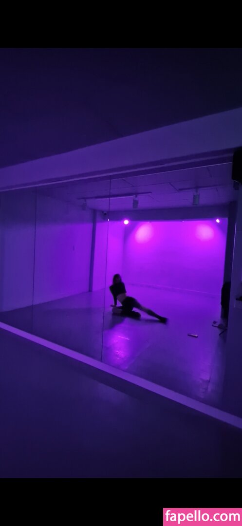 Cc979 / _cc979_ / user Nude Leaked Patreon Photo #11