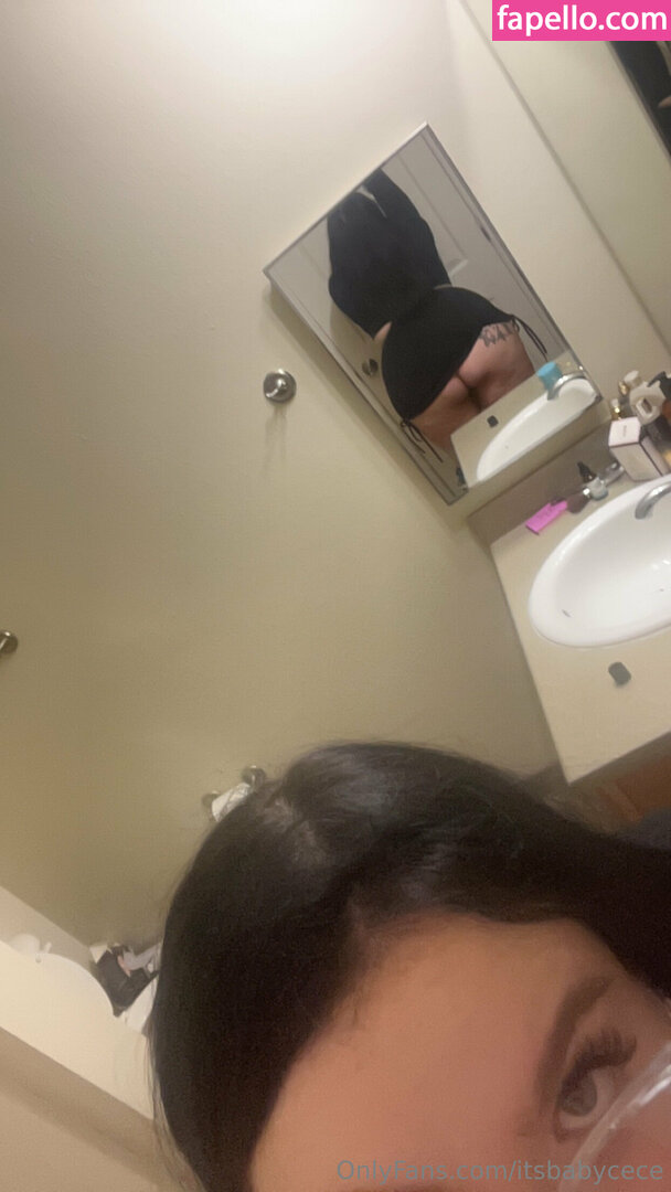 ccmariee / cici_mariie Nude Leaked OnlyFans Photo #11