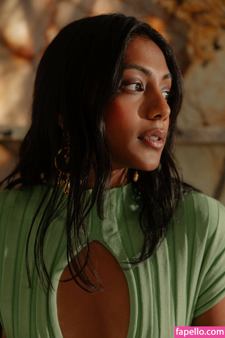 Charithra Chandran #140