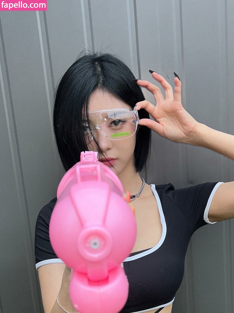 Dayeon / KEP1ER / KƎP1ƎR / ddayyeonii Nude Leaked  Photo #6