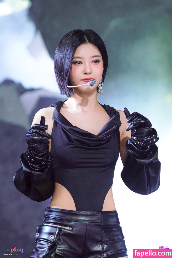 Dayeon / KEP1ER / KƎP1ƎR / ddayyeonii Nude Leaked  Photo #31