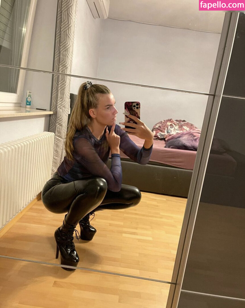 Ddesireyy Nude Leaked OnlyFans/Patreon Photo #77