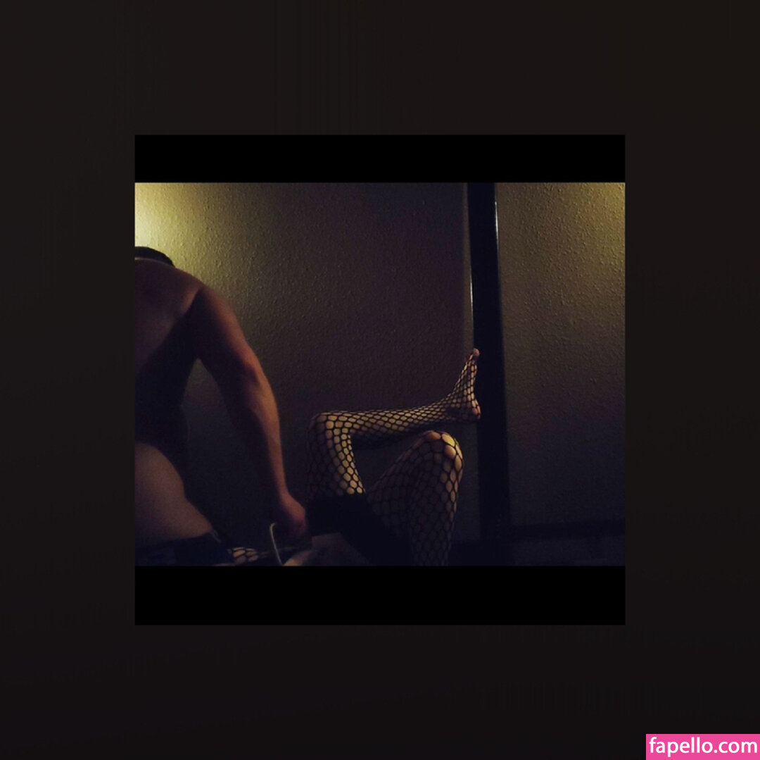 Elena-Nynhousewife / _DDVDVD / ddvdvd_danish_couple / ddvdvd_dk / spiritual_butt3rfly Nude Leaked OnlyFans Photo #2