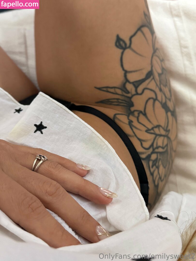 e.mily_22 / eeemilys22 Nude Leaked OnlyFans Photo #22