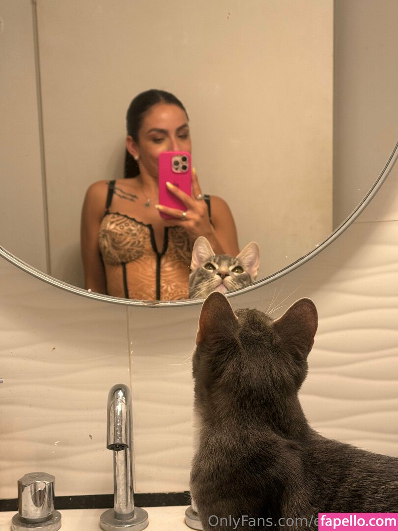 e.mily_22 / eeemilys22 Nude Leaked OnlyFans Photo #32