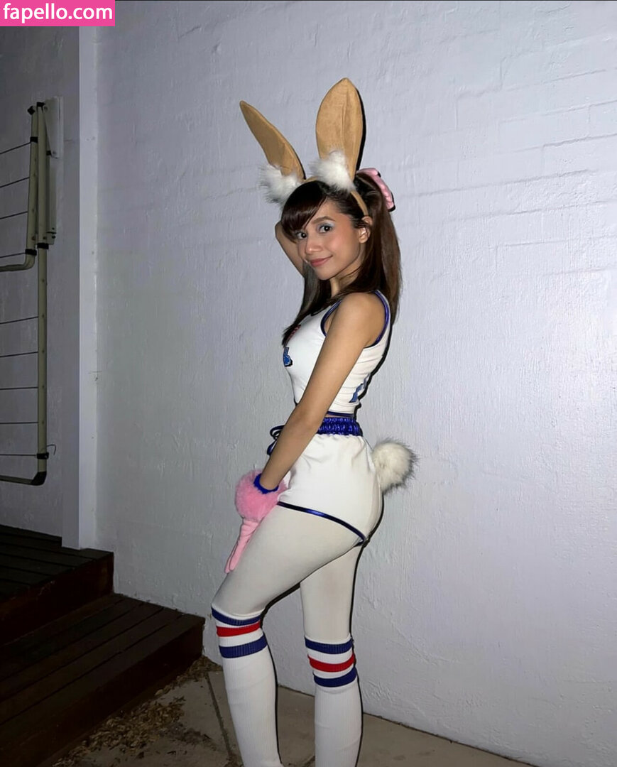 Eeeveenara / Eevee Enara / eeveenara Nude Leaked  Photo #360