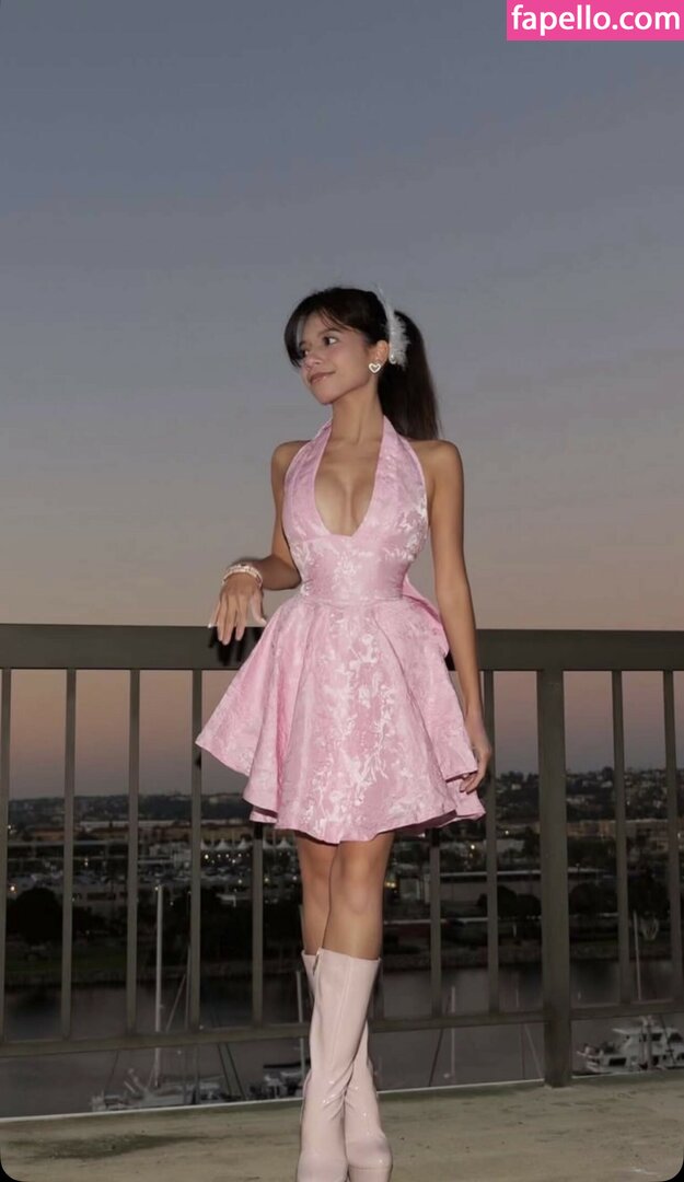 Eeeveenara / Eevee Enara / eeveenara Nude Leaked  Photo #694