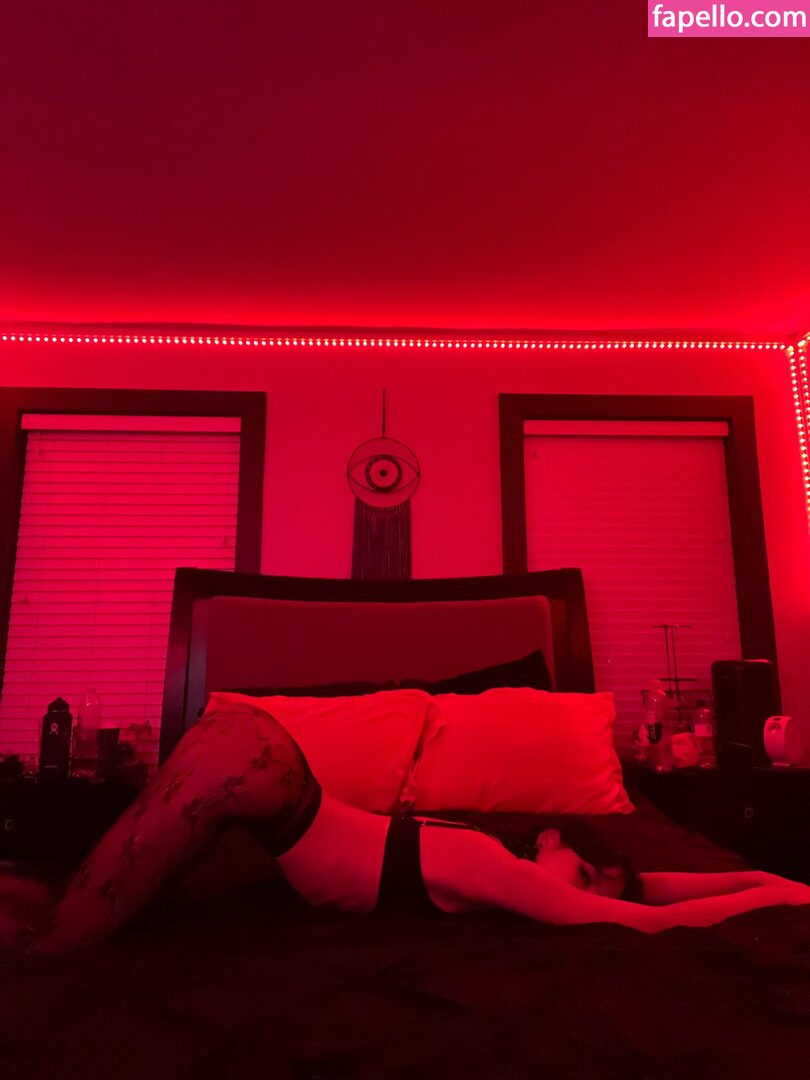 eekismx / rip.reii Nude Leaked  Photo #4