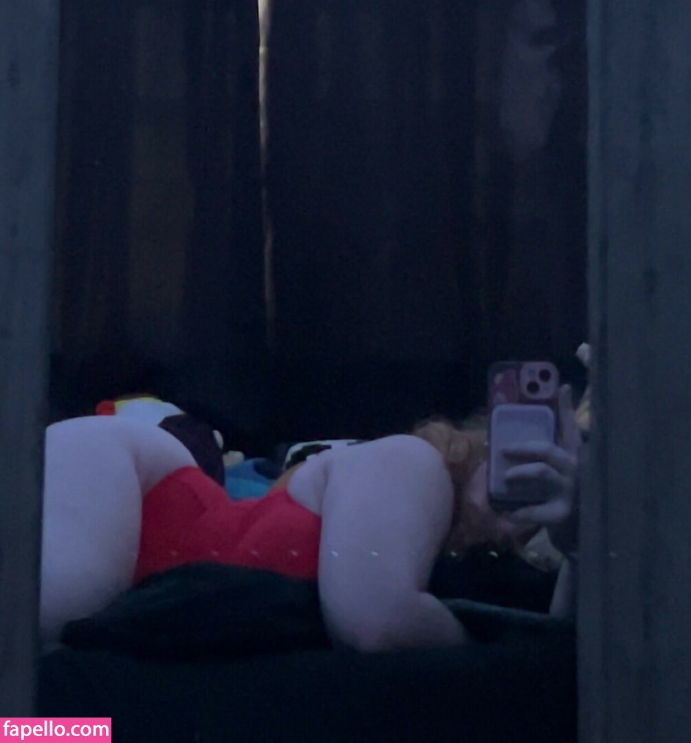 eemuhh_ Nude Leaked  Photo #11