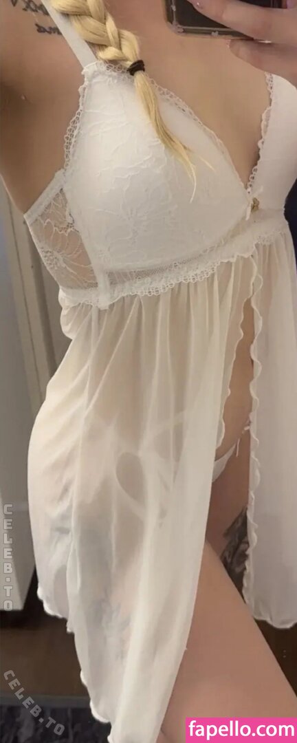 eeuleee / eule0 Nude Leaked OnlyFans Photo #4