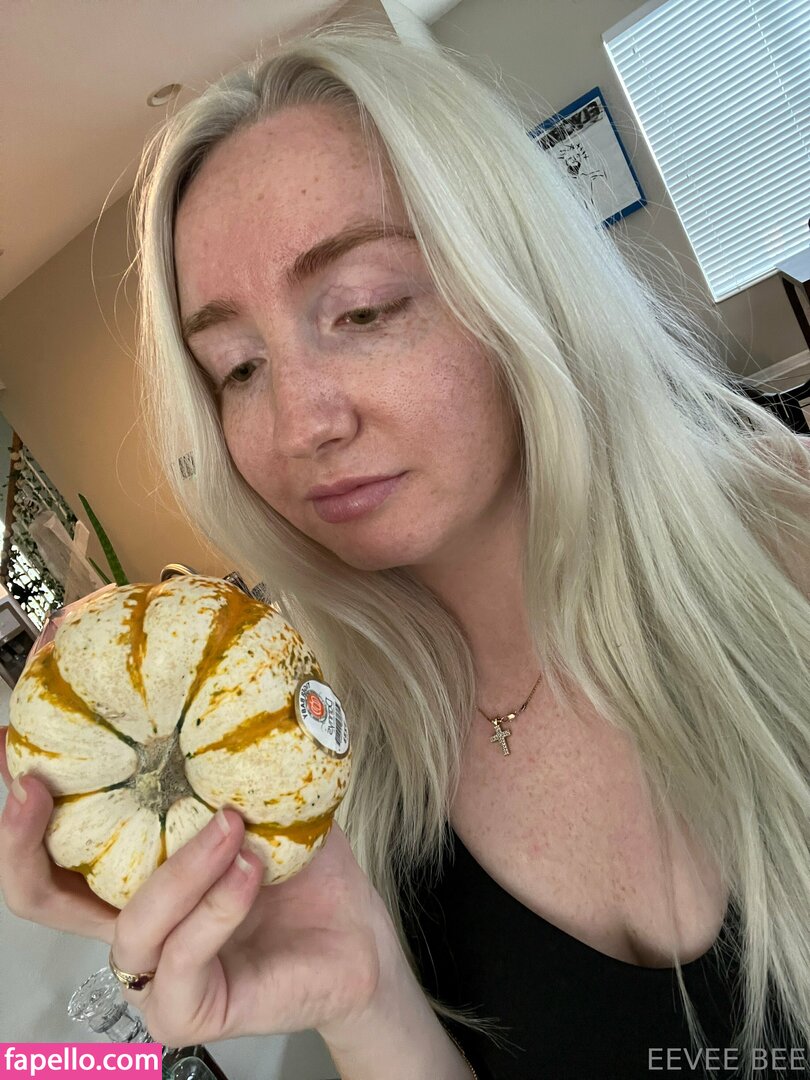 Eevee Bee / Eeveebeeshow / eevee_bee / eeveethebee Nude Leaked OnlyFans Photo #503