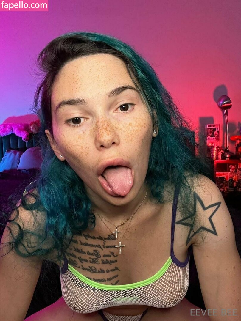 Eevee Bee / Eeveebeeshow / eevee_bee / eeveethebee Nude Leaked OnlyFans Photo #675