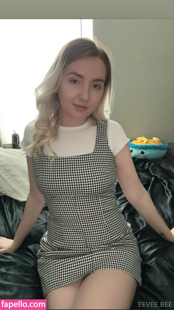 Eevee Bee / Eeveebeeshow / eevee_bee / eeveethebee Nude Leaked OnlyFans Photo #722