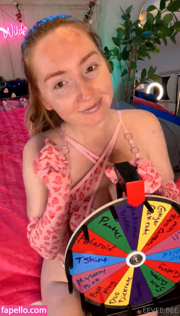 Eevee Bee / Eeveebeeshow / eevee_bee / eeveethebee Nude Leaked OnlyFans Photo #804