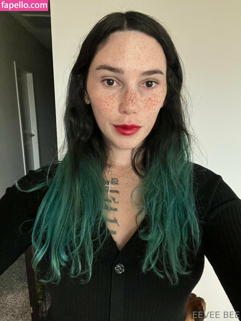 Eevee Bee / Eeveebeeshow / eevee_bee / eeveethebee Nude Leaked OnlyFans Photo #843