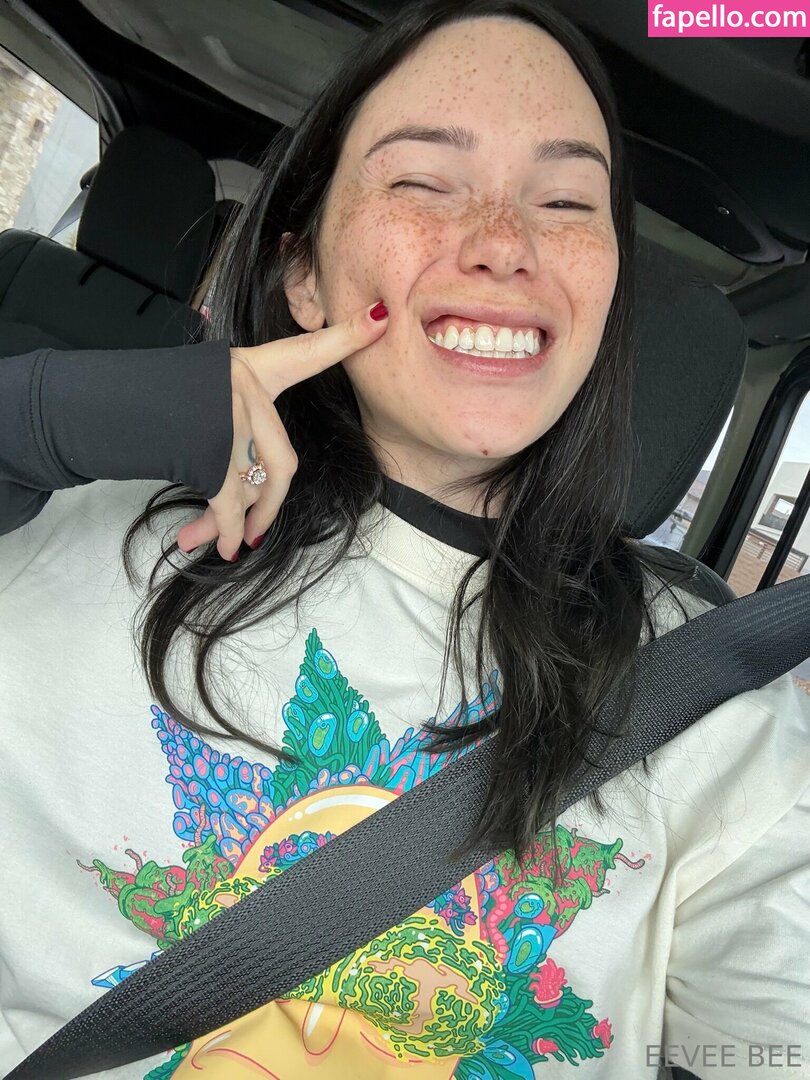 Eevee Bee / Eeveebeeshow / eevee_bee / eeveethebee Nude Leaked OnlyFans Photo #857