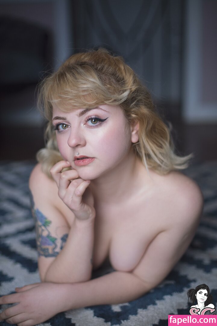 Eevee666 / eevee_sugar / sapphirelove666 Nude Leaked OnlyFans Photo #17