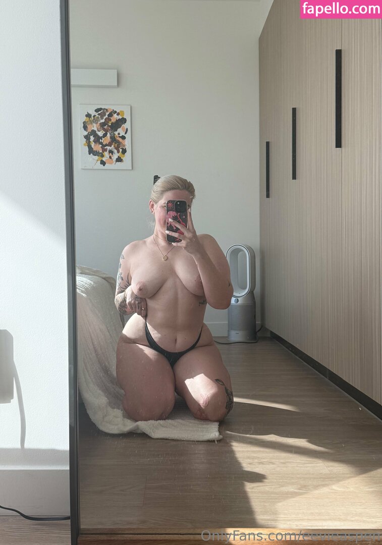 eevieaspen Nude Leaked OnlyFans Photo #37